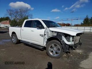 2019 Ram 1500 Big Horn z VIN 1C6RR7TT0KS576634, wystawiony jako Copart lot #79621964 z przebiegiem 108 614 mil mil oraz Szkoda całkowita • Salvage title. Historia ofert i sprzedaży dostępna na DreamBid. Obrazek 4.