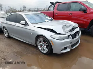 2015 BMW 5 Series 535i xDrive with VIN WBA5B3C50FD544036, listed as a IAAI auction lot 41902652 with 184,735 mi miles. Bid and sale history available at carsss.com. Image 1.