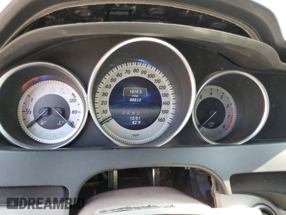 2014 Mercedes-Benz C 250 Sport with VIN WDDGF4HB1EG239197, listed as a Copart auction lot 60132695 with 88,813 mi miles and Clean title. Bid and sale history available at DreamBid. Image 9.