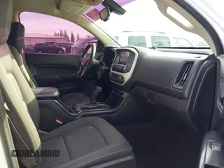 2017 GMC Canyon 2WD SLE with VIN 1GTG5CEN8H1230185, listed as a IAAI auction lot 41391765 with 101,443 mi miles. Bid and sale history available at carsss.com. Image 5.