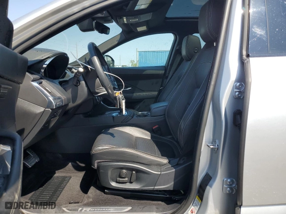 2019 Jaguar E-PACE R-Dynamic SE with VIN SADFL2GX4K1Z52193, listed as a Copart auction lot 48298925 with 67,658 mi miles and Non Repairable. Bid and sale history available at carsss.com. Image 7.