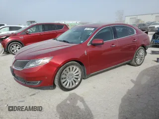 2013 Lincoln MKS z VIN 1LNHL9DK6DG613520, wystawiony jako Copart lot #49176965 z przebiegiem 89 594 mil mil oraz Szkoda całkowita • Salvage title. Historia ofert i sprzedaży dostępna na DreamBid. Obrazek 1.