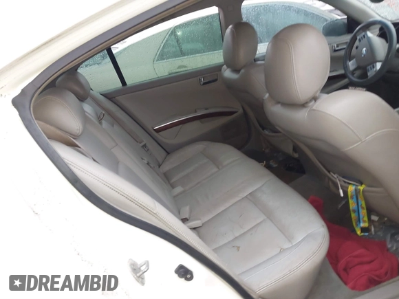 2007 Nissan Maxima 3.5 SL with VIN 1N4BA41E27C800868, listed as a IAAI auction lot 41560429 with 207,710 mi miles. Bid and sale history available at carsss.com. Image 8.