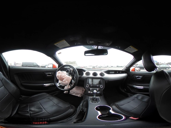 2016 Ford Mustang EcoBoost with VIN 1FA6P8TH0G5226970, listed as a IAAI auction lot 41884168 with 86,272 mi miles. Bid and sale history available at carsss.com. Image 18.
