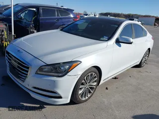 2015 Hyundai Genesis 3.8L with VIN KMHGN4JE1FU059833, listed as a IAAI auction lot 41711970 with 159,061 mi miles. Bid and sale history available at carsss.com. Image 18.