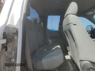 2017 Ford F-250 XLT с VIN 1FT7X2B65HEB37411, выставлен на аукционе Copart как лот 53124885 с пробегом 223 741 миль миль и Чистый • Clean title. История ставок и продаж доступна на DreamBid. Изображение 10.