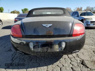 2007 Bentley Continental GT z VIN SCBDR33W17C050619, wystawiony jako Copart lot #84768364 z przebiegiem 248 389 mil mil oraz Szkoda całkowita • Salvage title. Historia ofert i sprzedaży dostępna na DreamBid. Obrazek 6.