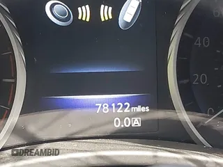 2017 Infiniti Q60 Premium z VIN JN1CV7EK0HM111169, wystawiony jako IAAI lot #42281046 z przebiegiem 78 122 mil mil oraz . Historia ofert i sprzedaży dostępna na DreamBid. Obrazek 16.