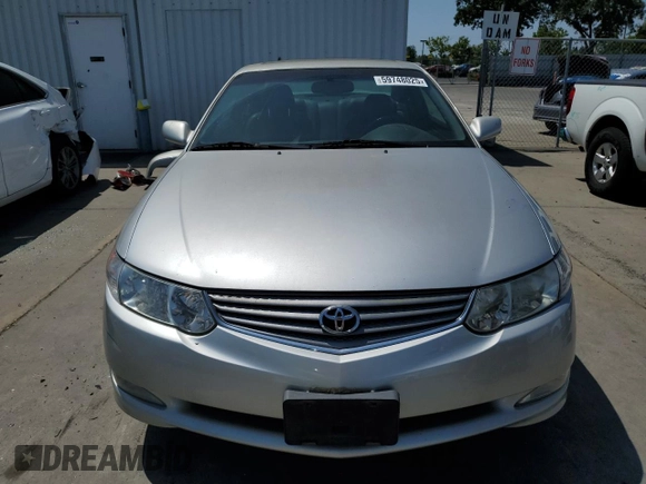 2002 Toyota Solara SE z VIN 2T1CF28P62C575561, wystawiony jako Copart lot #59748025 z przebiegiem 108 748 mil mil oraz Szkoda całkowita • Salvage title. Historia ofert i sprzedaży dostępna na DreamBid. Obrazek 5.
