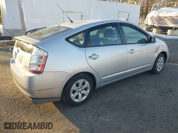 2008 Toyota Prius with VIN JTDKB20U387753963, listed as a IAAI auction lot 41418374 with 143,060 mi miles. Bid and sale history available at carsss.com. Image 4.