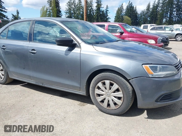 2011 Volkswagen Jetta Sedan S with VIN 3VW2K7AJ7BM375058, listed as a IAAI auction lot 41981855 with 297,905 mi miles. Bid and sale history available at carsss.com. Image 6.