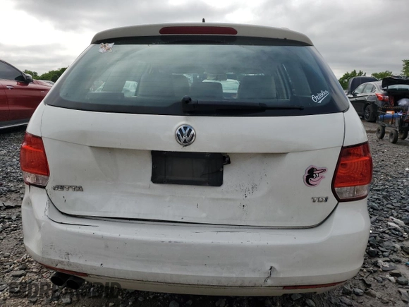 2013 Volkswagen Jetta TDI w/Sunroof & Nav with VIN 3VWPL7AJ1DM632379, listed as a Copart auction lot 58860355 with 123,327 mi miles and Salvage title. Bid and sale history available at DreamBid. Image 6.