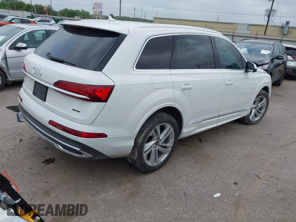 2021 Audi Q7 Premium Plus with VIN WA1LXAF71MD013285, listed as a IAAI auction lot 41962332 with 81,746 mi miles and . Bid and sale history available at DreamBid. Image 4.