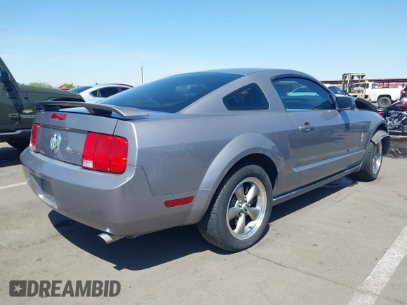 2006 Ford Mustang Standard with VIN 1ZVFT80N365232838, listed as a IAAI auction lot 41966338 with 144,454 mi miles. Bid and sale history available at carsss.com. Image 4.