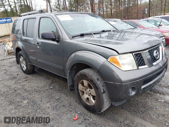 2006 Nissan Pathfinder SE z VIN 5N1AR18U26C676041, wystawiony jako IAAI lot #41872718 z przebiegiem 254 585 mil mil oraz . Historia ofert i sprzedaży dostępna na DreamBid. Obrazek 1.