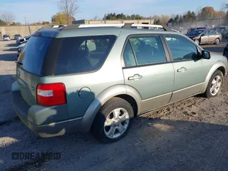 2007 Ford Freestyle SEL with VIN 1FMDK02117GA27089, listed as a IAAI auction lot 41494828 with 171,643 mi miles. Bid and sale history available at carsss.com. Image 4.