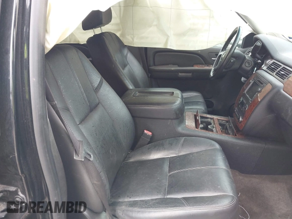 2008 Chevrolet Tahoe 1LT with VIN 1GNFK130X8J225299, listed as a IAAI auction lot 41742796 with 166,322 mi miles and . Bid and sale history available at DreamBid. Image 5.