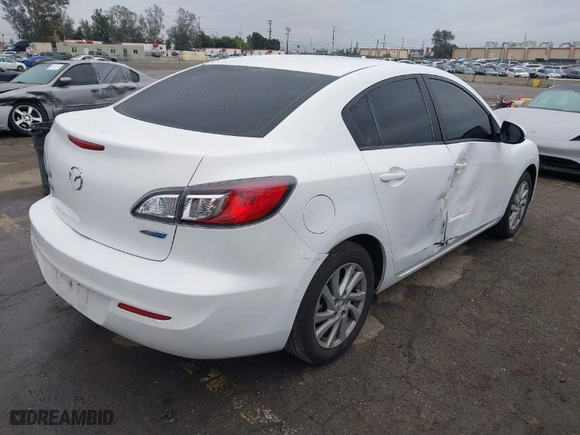 2012 Mazda Mazda3 i Grand Touring with VIN JM1BL1W77C1638030, listed as a IAAI auction lot 41885872 with 179,266 mi miles. Bid and sale history available at carsss.com. Image 4.
