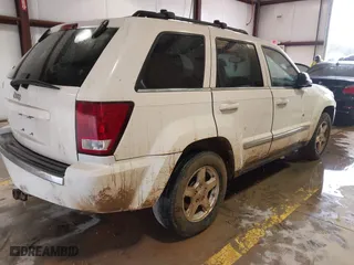 2006 Jeep Grand Cherokee Limited with VIN 1J4HS58N26C208814, listed as a IAAI auction lot 41727165 with 243,144 mi miles. Bid and sale history available at carsss.com. Image 4.