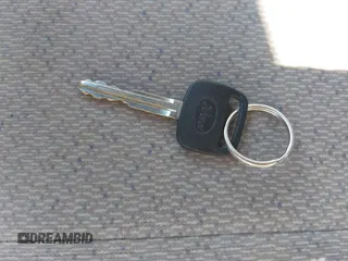 1998 Toyota Corolla VE с VIN 2T1BR12E1WC082087, выставлен на аукционе IAAI как лот 42462171 с пробегом 221 909 миль миль и . История ставок и продаж доступна на DreamBid. Изображение 11.
