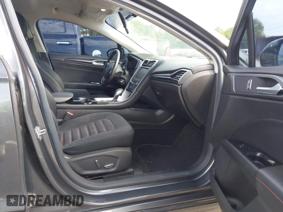 2016 Ford Fusion SE with VIN 3FA6P0HDXGR311223, listed as a IAAI auction lot 42648936 with 129,130 mi miles and . Bid and sale history available at DreamBid. Image 5.