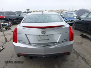 2013 Cadillac ATS Luxury z VIN 1G6AB5RX9D0156834, wystawiony jako IAAI lot #41870392 z przebiegiem 60 952 mil mil oraz . Historia ofert i sprzedaży dostępna na DreamBid. Obrazek 17.