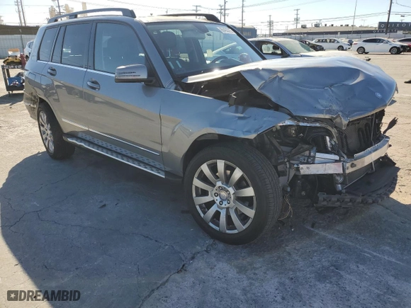 2011 Mercedes-Benz GLK-Class GLK 350 with VIN WDCGG5GB6BF567323, listed as a Copart auction lot 88493075 with 44,351 mi miles and Salvage Title. Bid and sale history available at carsss.com. Image 4.