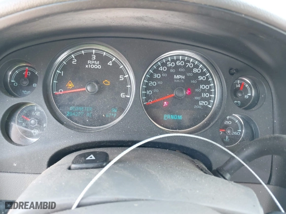 2009 Chevrolet Avalanche LT w/2LT with VIN 3GNEC22029G165697, listed as a IAAI auction lot 41797139 with 204,277 mi miles. Bid and sale history available at carsss.com. Image 7.