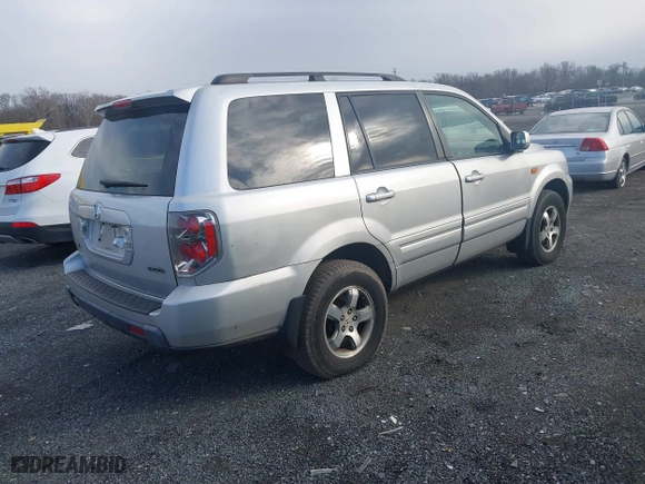 2008 Honda Pilot EX-L with VIN 5FNYF18798B051227, listed as a IAAI auction lot 41593993 with 190,783 mi miles. Bid and sale history available at carsss.com. Image 4.