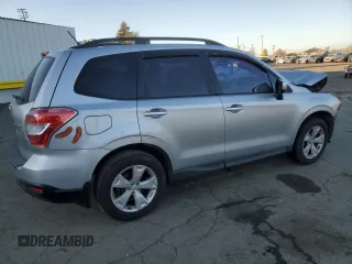 2014 Subaru Forester 2.5i Premium with VIN JF2SJACCXEG400486, listed as a Copart auction lot 88781925 with 132,410 mi miles and Salvage Title. Bid and sale history available at carsss.com. Image 3.