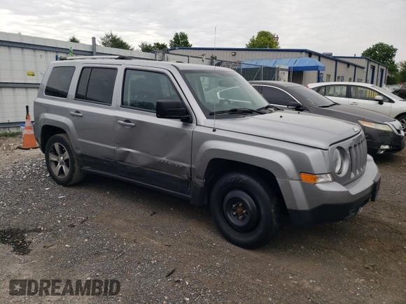 2017 Jeep Patriot High Altitude z VIN 1C4NJPFA8HD188251, wystawiony jako Copart lot #52849205 z przebiegiem 66 983 mil mil oraz Szkoda całkowita • Salvage title. Historia ofert i sprzedaży dostępna na DreamBid. Obrazek 4.