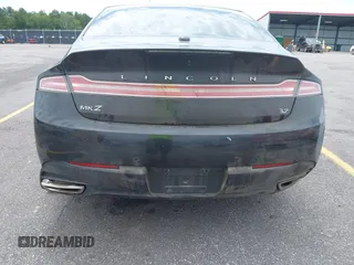 2013 Lincoln MKZ z VIN 3LN6L2GK1DR800859, wystawiony jako IAAI lot #42347695 z przebiegiem 193 300 mil mil oraz . Historia ofert i sprzedaży dostępna na DreamBid. Obrazek 13.