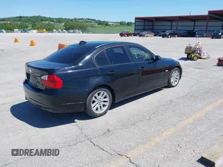 2006 BMW 3 Series 325i с VIN WBAVB13516KX42866, выставлен на аукционе IAAI как лот 42335482 с пробегом 194 694 миль миль и . История ставок и продаж доступна на DreamBid. Изображение 4.