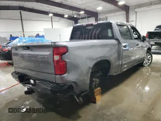 2020 Chevrolet Silverado 1500 Custom with VIN 3GCPWBEH7LG248284, listed as a Copart auction lot 44974775 with 122,275 mi miles and Salvage Title. Bid and sale history available at carsss.com. Image 3.