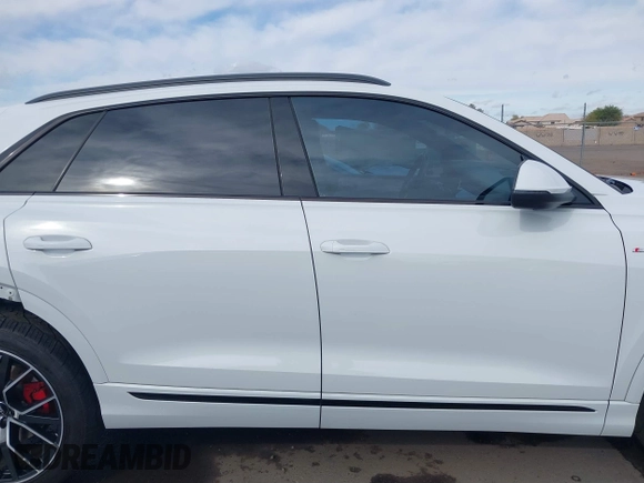 2019 Audi Q8 Prestige with VIN WA1FVAF14KD045661, listed as a IAAI auction lot 41797007 with 57,953 mi miles. Bid and sale history available at carsss.com. Image 14.