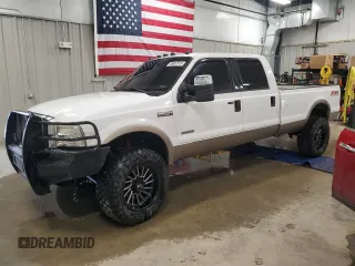 2006 Ford Super Duty F-250 XL with VIN 1FTSW21PX6EA45201, listed as a Copart auction lot 49687615 with 205,807 mi miles and Clean Title. Bid and sale history available at carsss.com. Image 1.