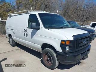 2012 Ford Econoline Cargo Commercial with VIN 1FTNE1EW7CDB08722, listed as a IAAI auction lot 41703842 with 252,175 mi miles. Bid and sale history available at carsss.com. Image 1.