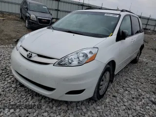 2008 Toyota Sienna CE with VIN 5TDZK23CX8S216871, listed as a Copart auction lot 84411954 with 124,069 mi miles and Salvage Title. Bid and sale history available at carsss.com. Image 1.
