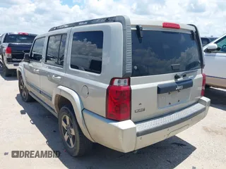 2007 Jeep Commander Sport z VIN 1J8HH48K47C699904, wystawiony jako IAAI lot #42509665 z przebiegiem 198 539 mil mil oraz . Historia ofert i sprzedaży dostępna na DreamBid. Obrazek 3.