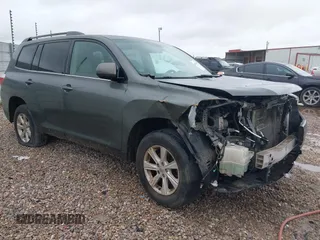 2013 Toyota Highlander with VIN 5TDZA3EH5DS038119, listed as a IAAI auction lot 41753356 with Not Provided miles and . Bid and sale history available at DreamBid. Image 1.
