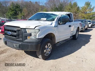 2016 Ford F-150 XLT z VIN 1FTFX1EF9GFB30570, wystawiony jako IAAI lot #42041601 z przebiegiem 172 478 mil mil oraz . Historia ofert i sprzedaży dostępna na DreamBid. Obrazek 2.