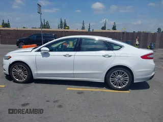 2016 Ford Fusion SE with VIN 3FA6P0H92GR173169, listed as a IAAI auction lot 42164602 with 65,808 mi miles and . Bid and sale history available at carsss.com. Image 14.