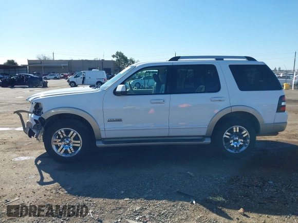 2006 Ford Explorer Eddie Bauer with VIN 1FMEU74E26UA59864, listed as a IAAI auction lot 41631105 with 119,348 mi miles. Bid and sale history available at carsss.com. Image 14.