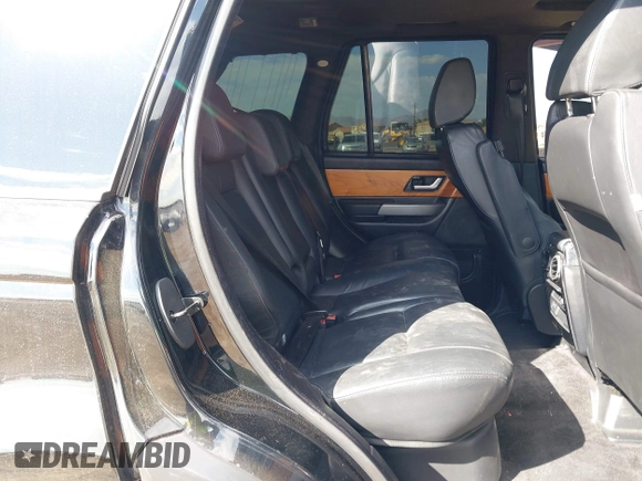2008 Land Rover Range Rover Sport SC с VIN SALSH23408A150197, выставлен на аукционе IAAI как лот 42651281 с пробегом 118 204 миль миль и . История ставок и продаж доступна на DreamBid. Изображение 8.