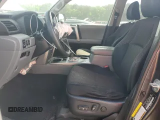 2011 Toyota 4Runner SR5 with VIN JTEZU5JRXB5032171, listed as a Copart auction lot 54881695 with 324,951 mi miles and Salvage title. Bid and sale history available at DreamBid. Image 7.