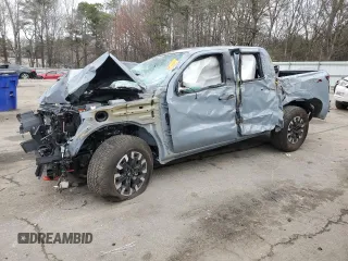2024 Nissan Frontier Pro-X z VIN 1N6ED1EJXRN672940, wystawiony jako Copart lot #44570195 z przebiegiem Nie podano mil oraz Szkoda całkowita • Salvage title. Historia ofert i sprzedaży dostępna na DreamBid. Obrazek 1.
