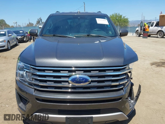 2020 Ford Expedition XLT z VIN 1FMJU1HT8LEA85914, wystawiony jako IAAI lot #42233839 z przebiegiem 71 412 mil mil oraz . Historia ofert i sprzedaży dostępna na DreamBid. Obrazek 12.