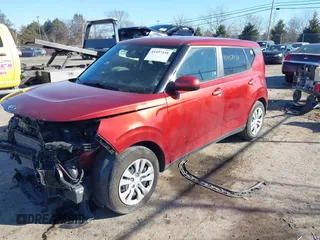 2021 Kia Soul LX with VIN KNDJ23AU0M7749363, listed as a IAAI auction lot 41457438 with 38,129 mi miles. Bid and sale history available at carsss.com. Image 17.