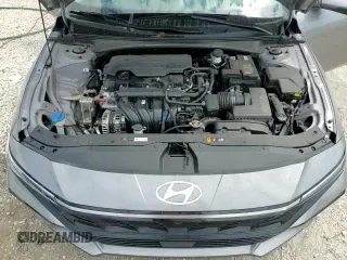 2024 Hyundai Elantra Limited with VIN KMHLP4DG0RU755514, listed as a Copart auction lot 83950015 with 31,581 mi miles and Clean title. Bid and sale history available at DreamBid. Image 13.