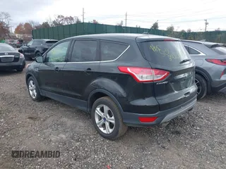 2015 Ford Escape SE with VIN 1FMCU0GXXFUA40927, listed as a IAAI auction lot 40735395 with Not Provided miles. Bid and sale history available at carsss.com. Image 3.